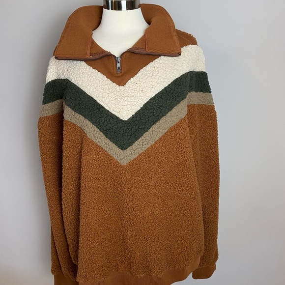 NWOTs Royal & Reese Teddy Bear Fleece Chevron Retro 80s 1/4 Zip Pullover Jacket - Picture 1 of 13